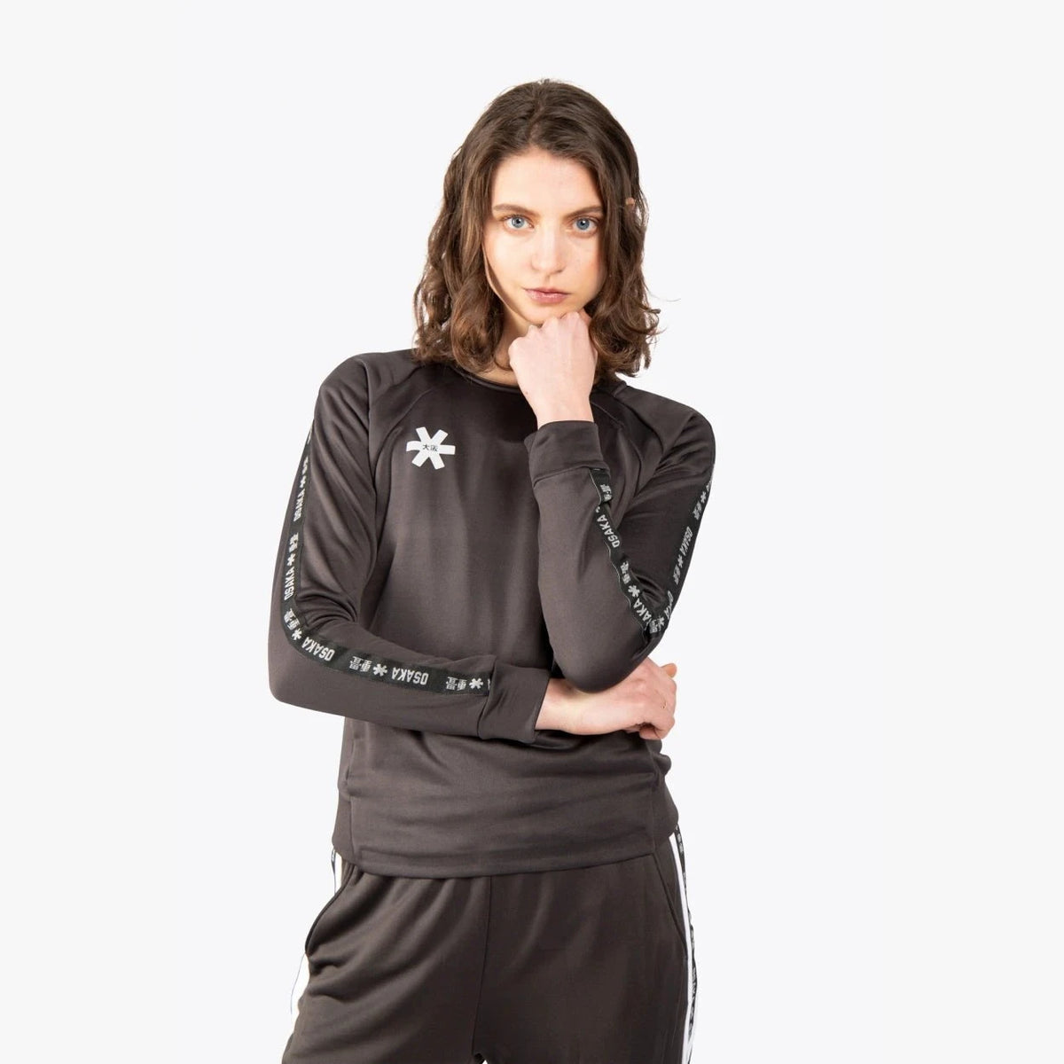 Osaka Women Training Sweater Black 01